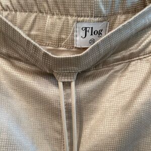 Super cute Bevy Flog Shelly pants waist 25” pants. Like new! Great condition.